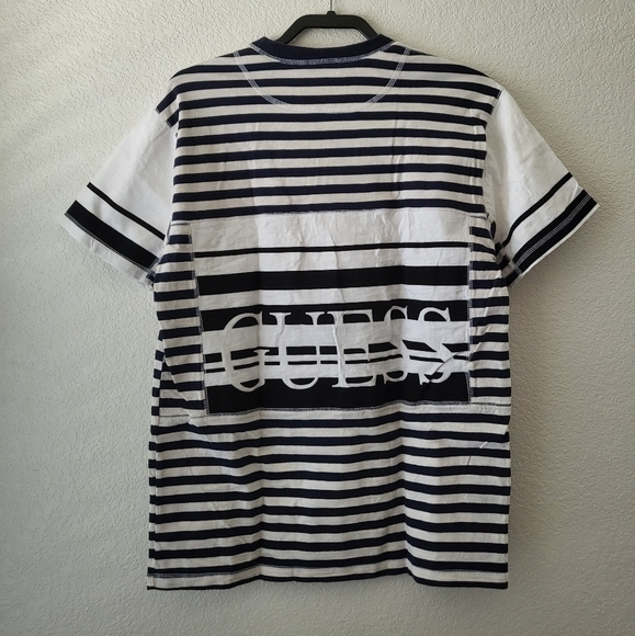 Vintage Stripes Blue, Black, and‎ white GUESS Logo T-shirt Size Medium - Picture 6 of 6